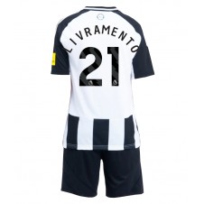 Newcastle United Tino Livramento #21 Hemmaställ Barn 2024-25 Korta ärmar (+ Korta byxor)